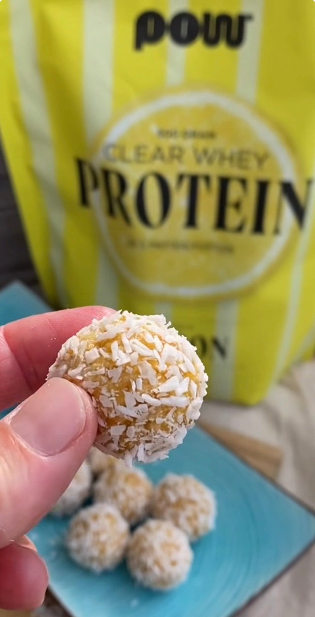 Sötsyrliga proteinbollar