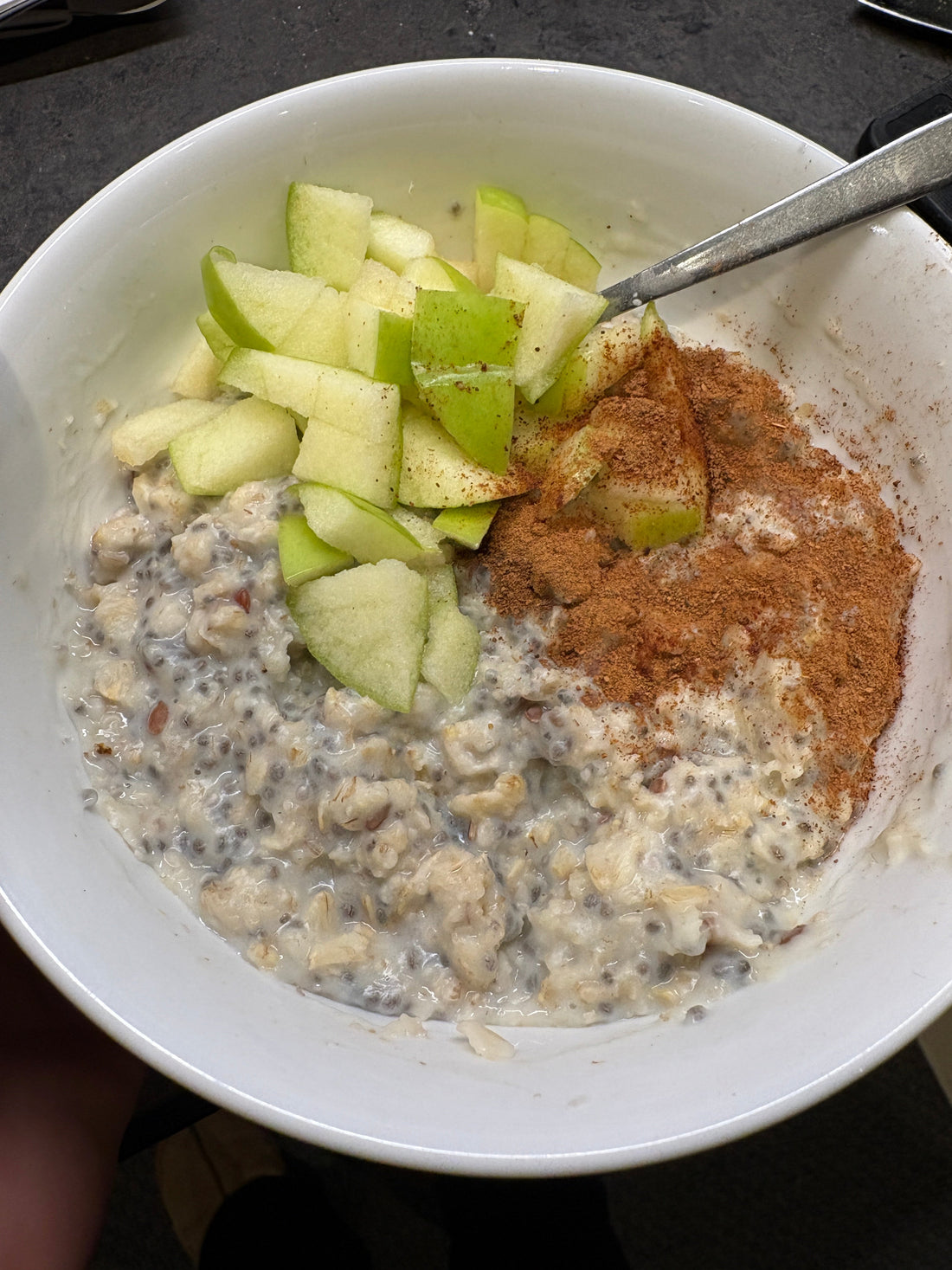 Proteinrik gröt med äpple & kanel